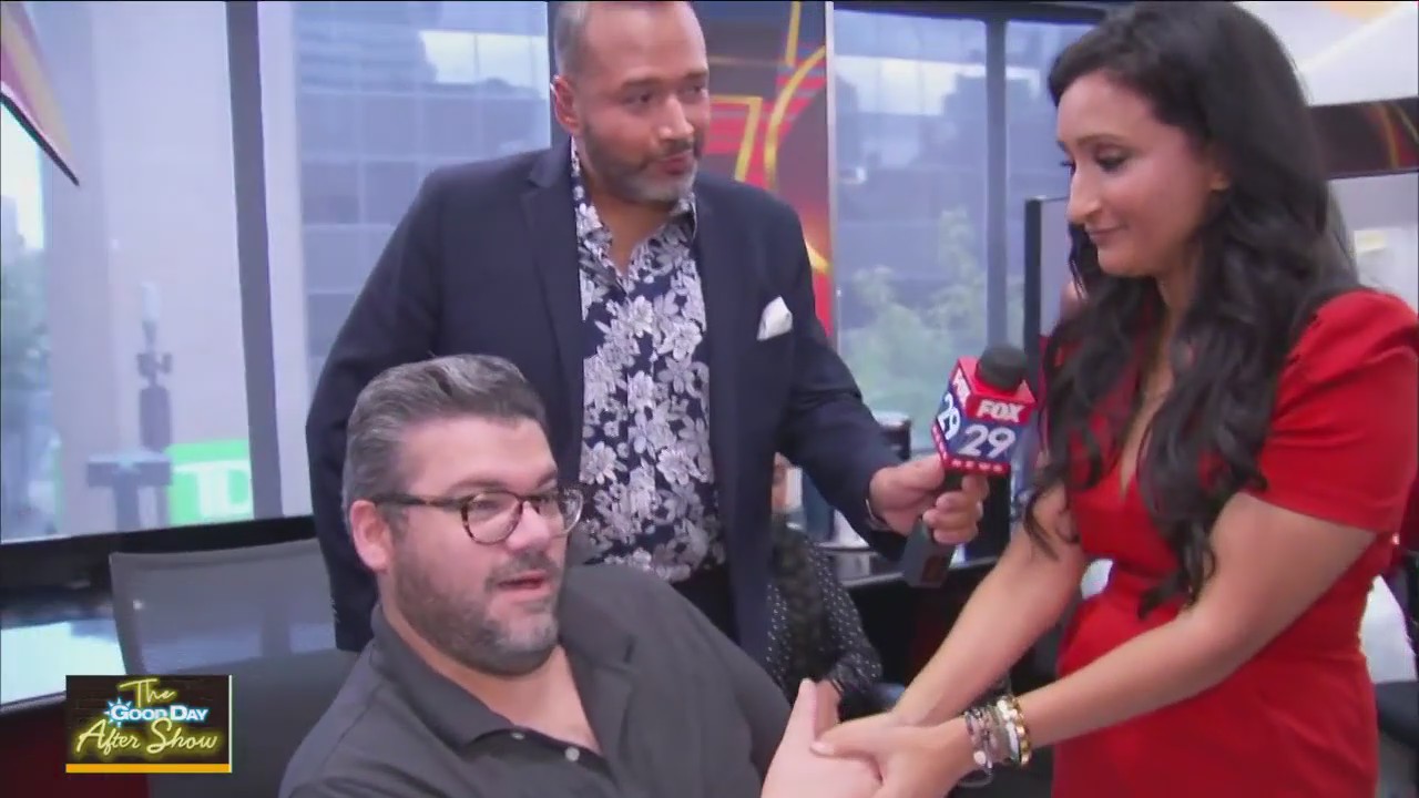 Psychic/Medium Sheel Bhuta reads our Good Day staff