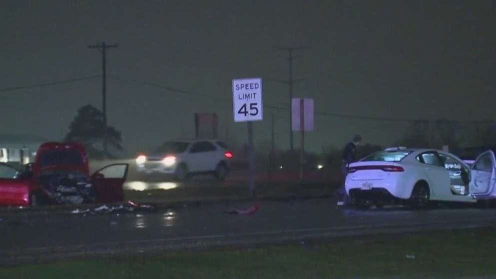 Mount Pleasant head-on crash, driver suspected of OWI