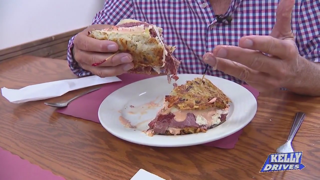 Jewish Cheesesteaks at Steve Stein?s Famous Deli