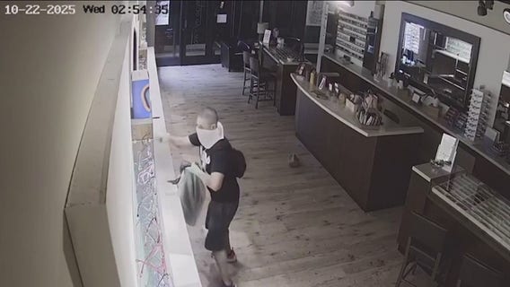 3 eyeglass stores targeted in 3 days in smash-and-grab burglaries
