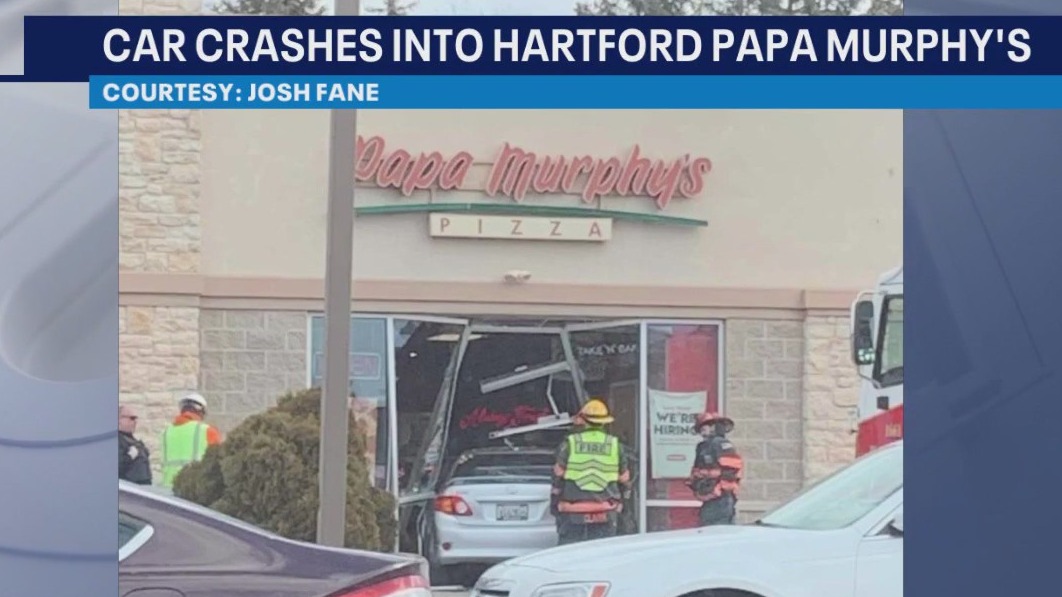 Car crashes into Hartford Papa Murphy's