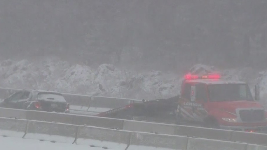 Ozaukee County I-43 crash at County C on snow-covered roadway