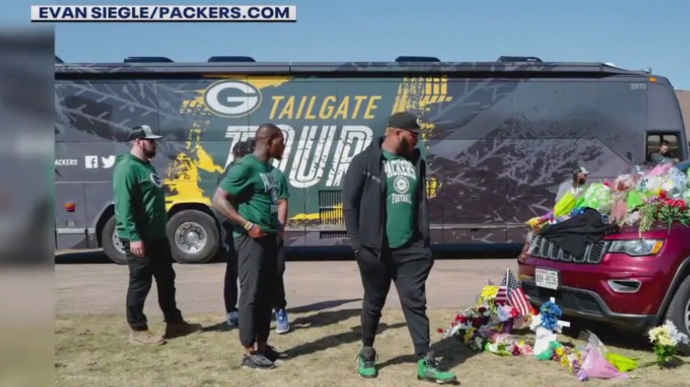 Barron County police shooting, Packers Tailgate Tour honors officers