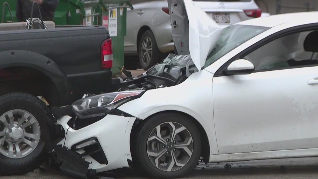 Car slams into school bus outside Milwaukee middle school | FOX6 Milwaukee
