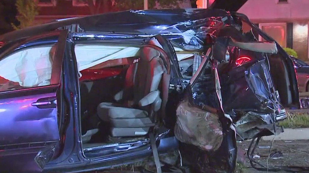 4 people dead, 2 hurt after crash near 60th and Fond du Lac | FOX6 ...