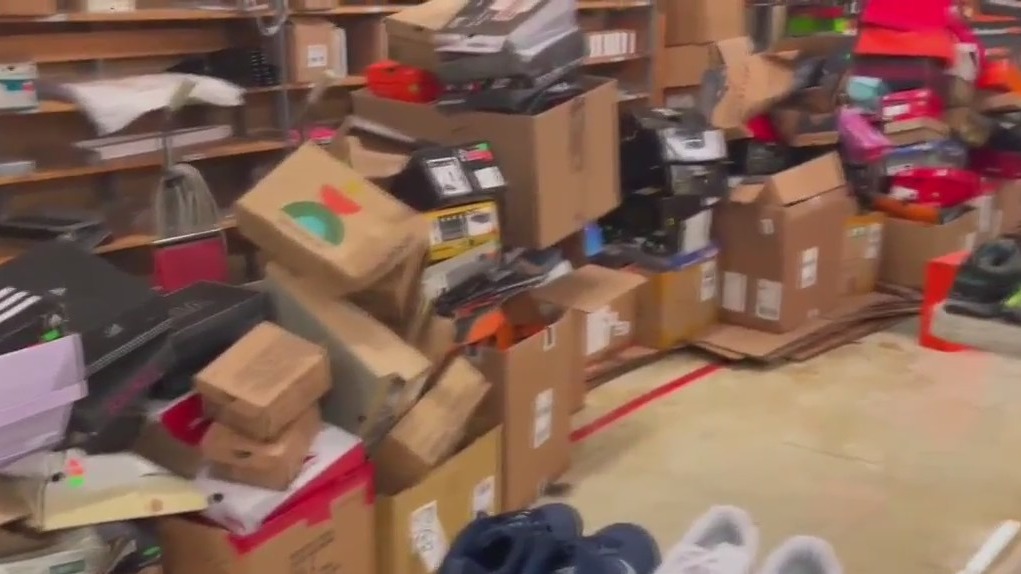 Mount Pleasant water main break; flooding impacts several stores