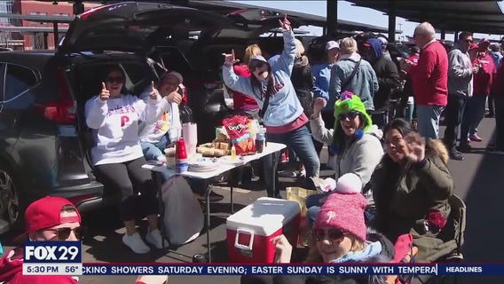 Phillies Opening Day draws sold-out crowd