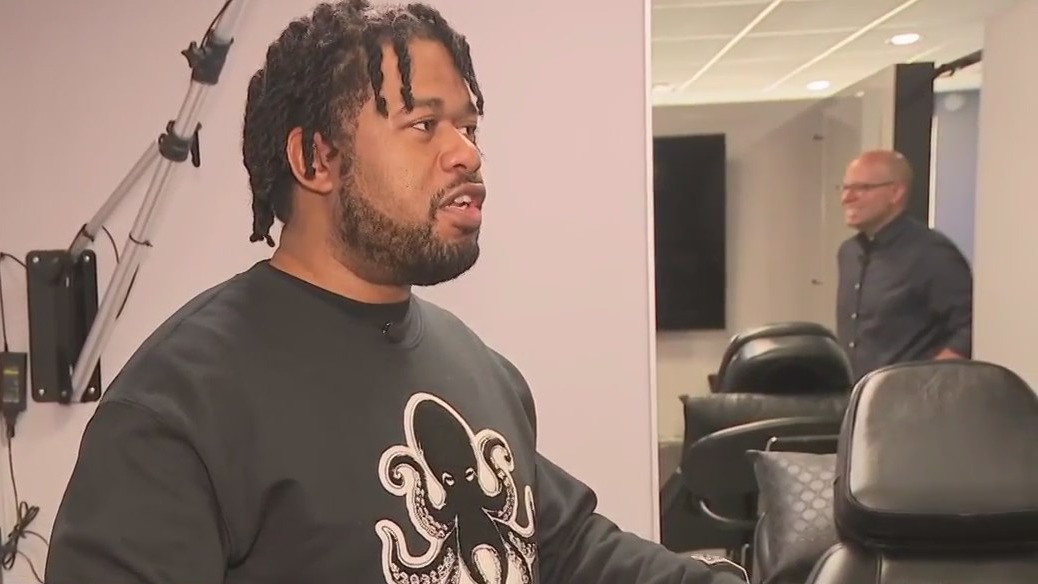 How a tattoo shop is making the most of being in the kid?s area by offering facepainting