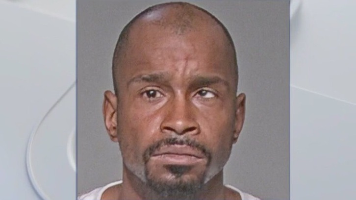 Milwaukee man charged in shooting, on the run | FOX6 Milwaukee