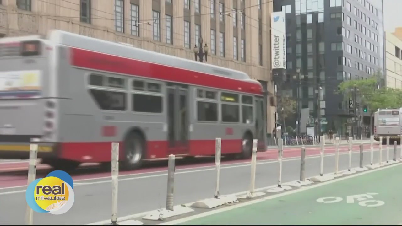 Harley-Davidson, social media, grand opening