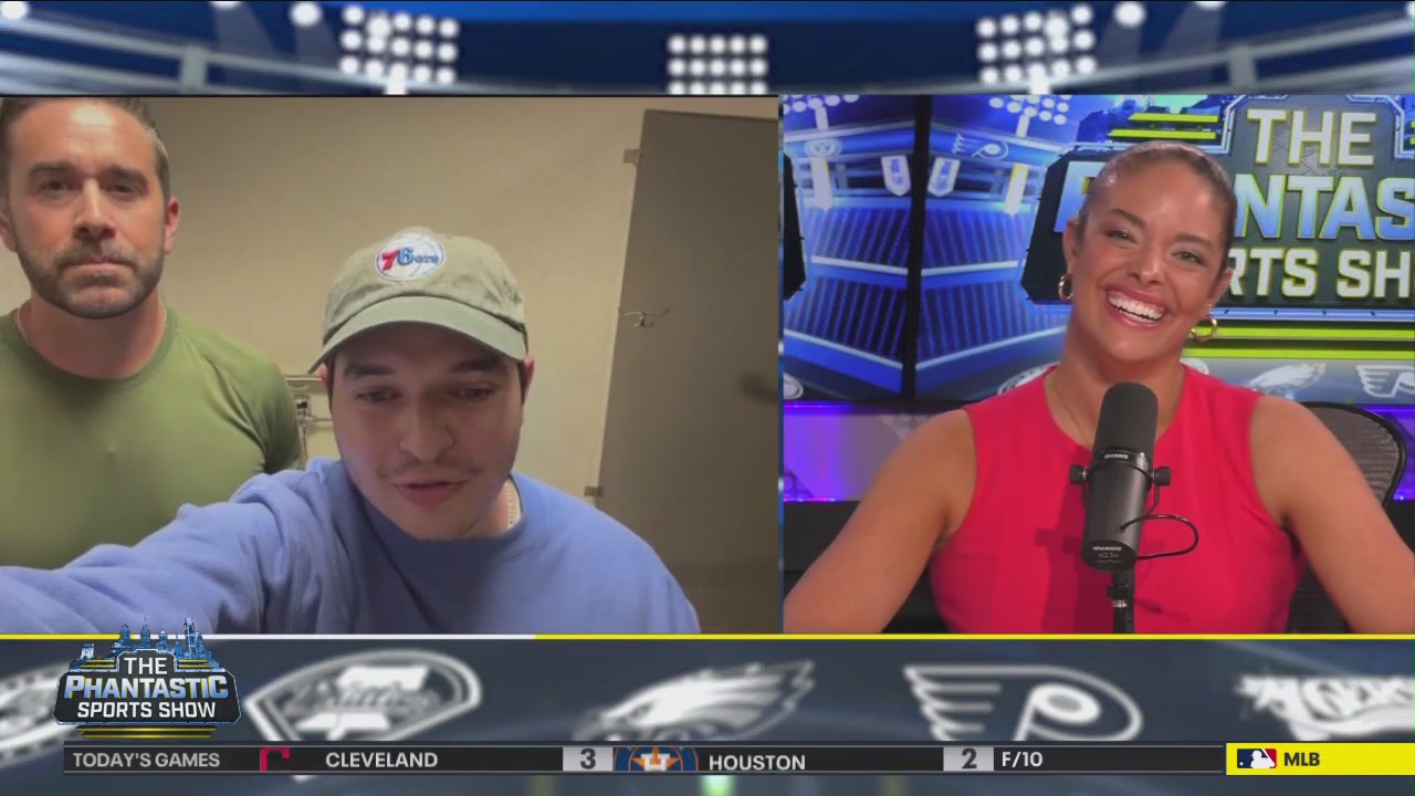 Superstitious Sixers fan goes viral after bathroom video