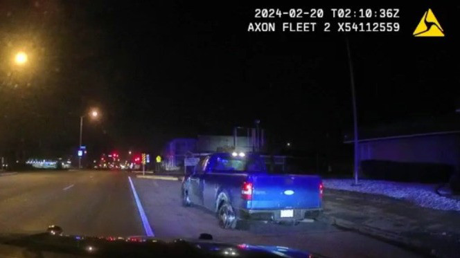 Wauwatosa police chase after retail theft