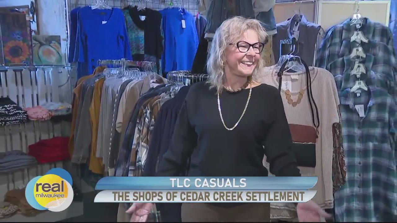 Stroll The Shops of Cedar Creek Settlement during the Wine & Harvest Festival