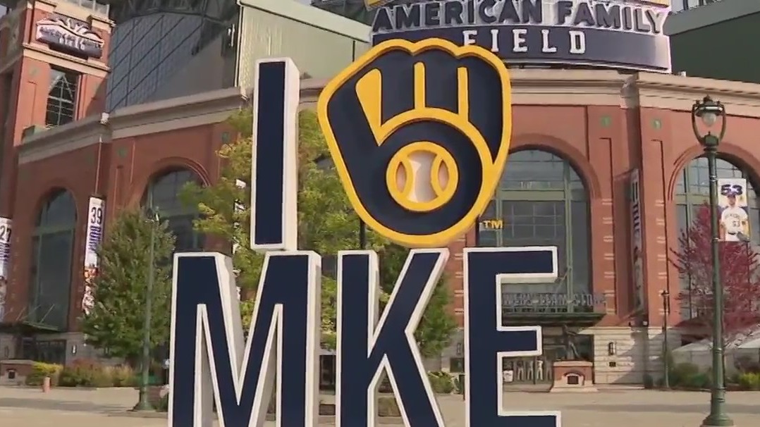Milwaukee ballpark plan vs. Tampa Bay deal