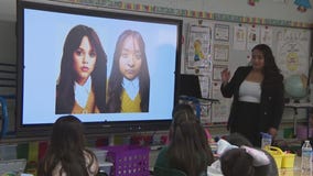 MPS teacher illustrates history with dress-up