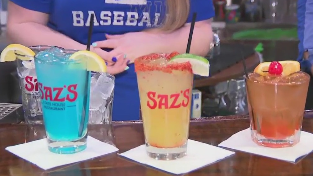 Opening day drinks at Saz's State House