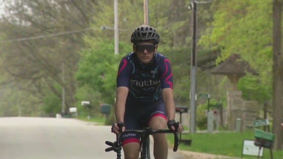 Oconomowoc cyclist riding for a good cause