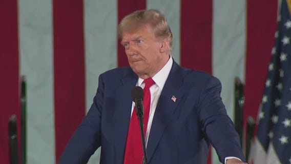 Trump visits Waukesha, 2nd trip to swing state