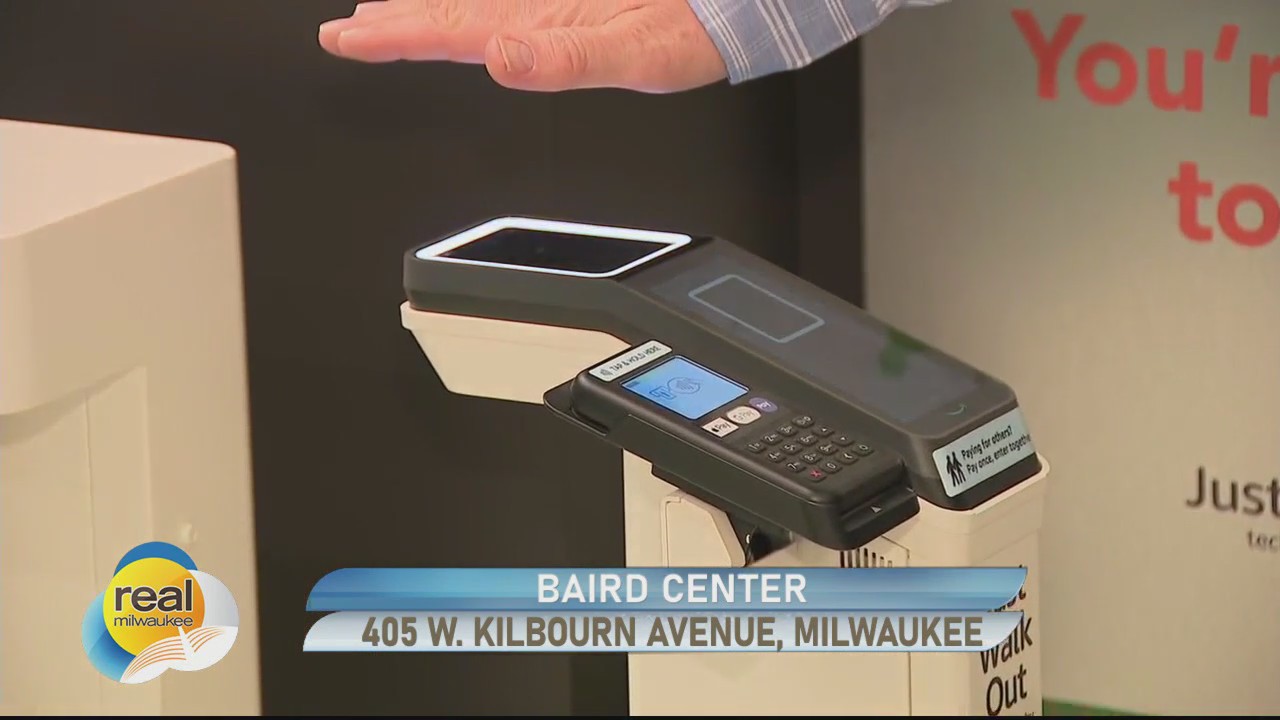 Grab-and-go food station