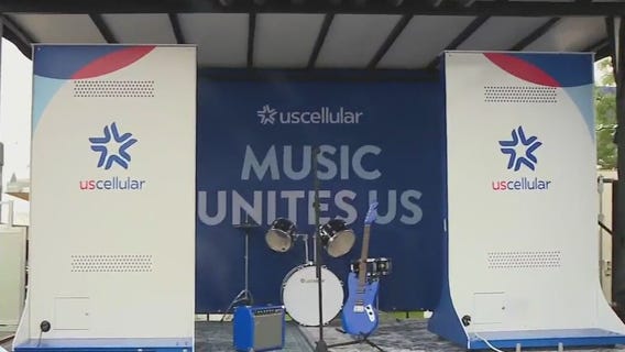 Visit to the UScellular Connection Stage