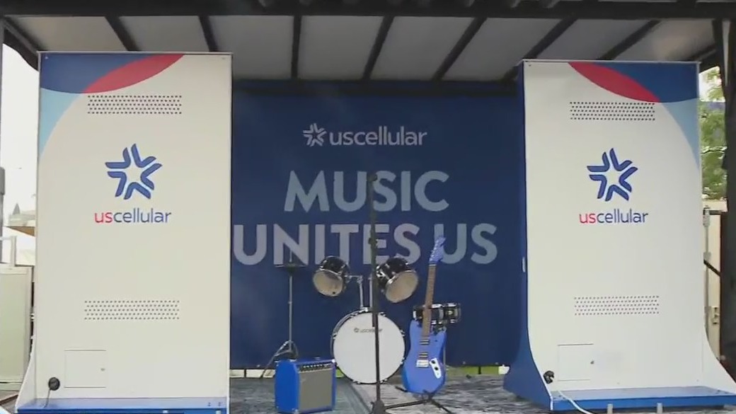 Visit to the UScellular Connection Stage