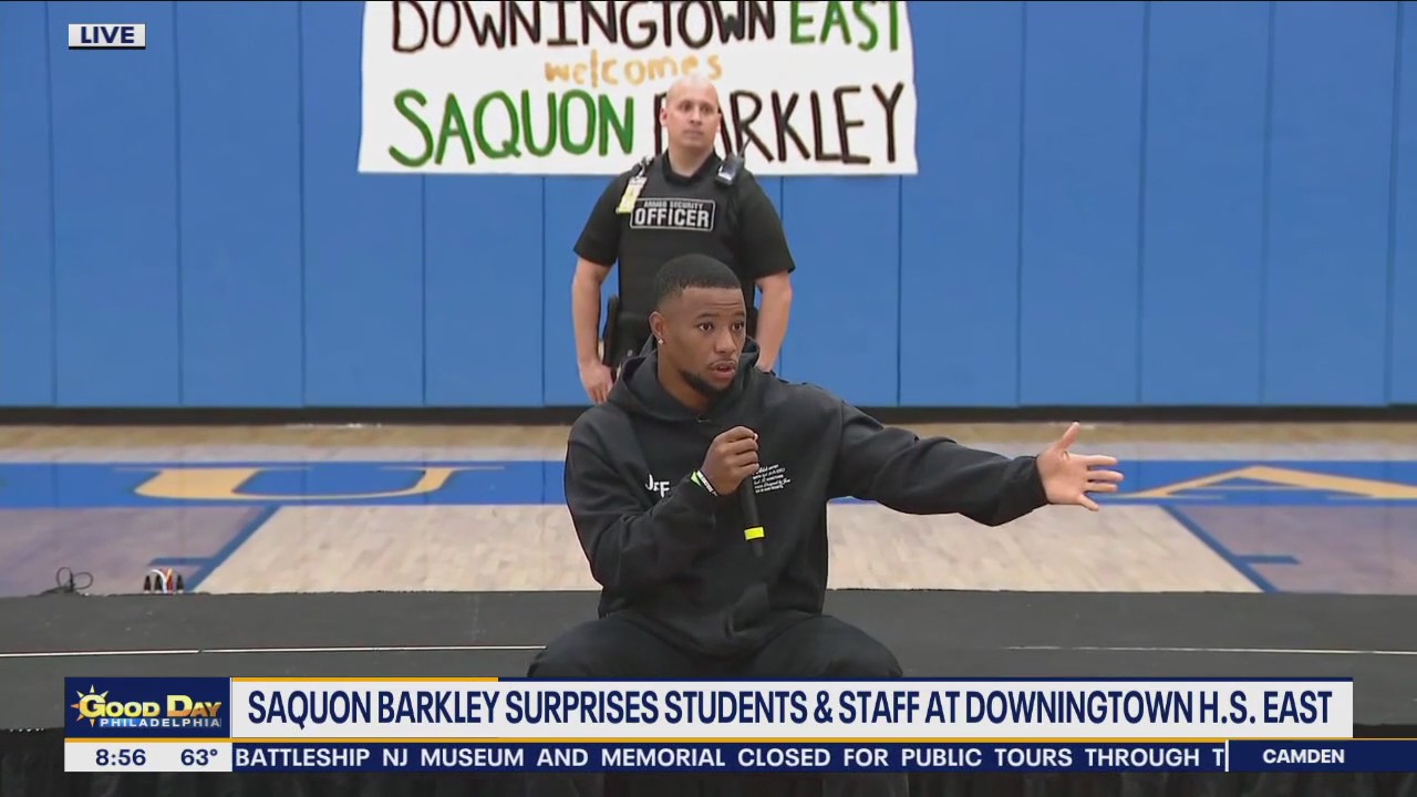 Eagles' Saquon Barkley visits Downingtown High School East