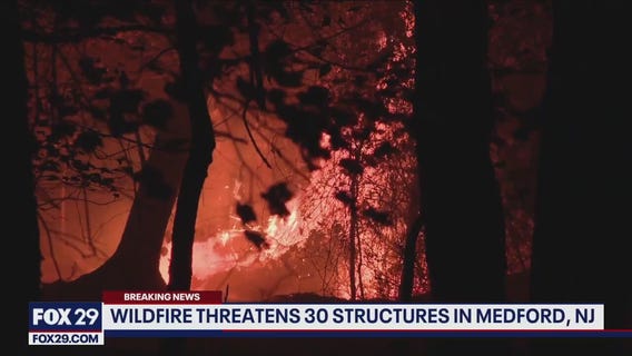 Huge brush fire burned close to homes in Medford