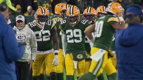 Packers thump 49ers at Lambeau