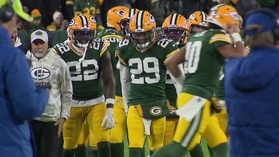 Packers thump 49ers at Lambeau