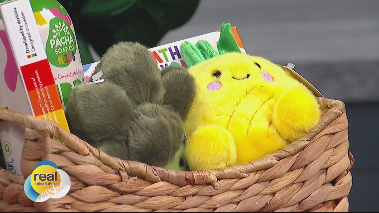 Holiday gifts from Fresh Thyme Market