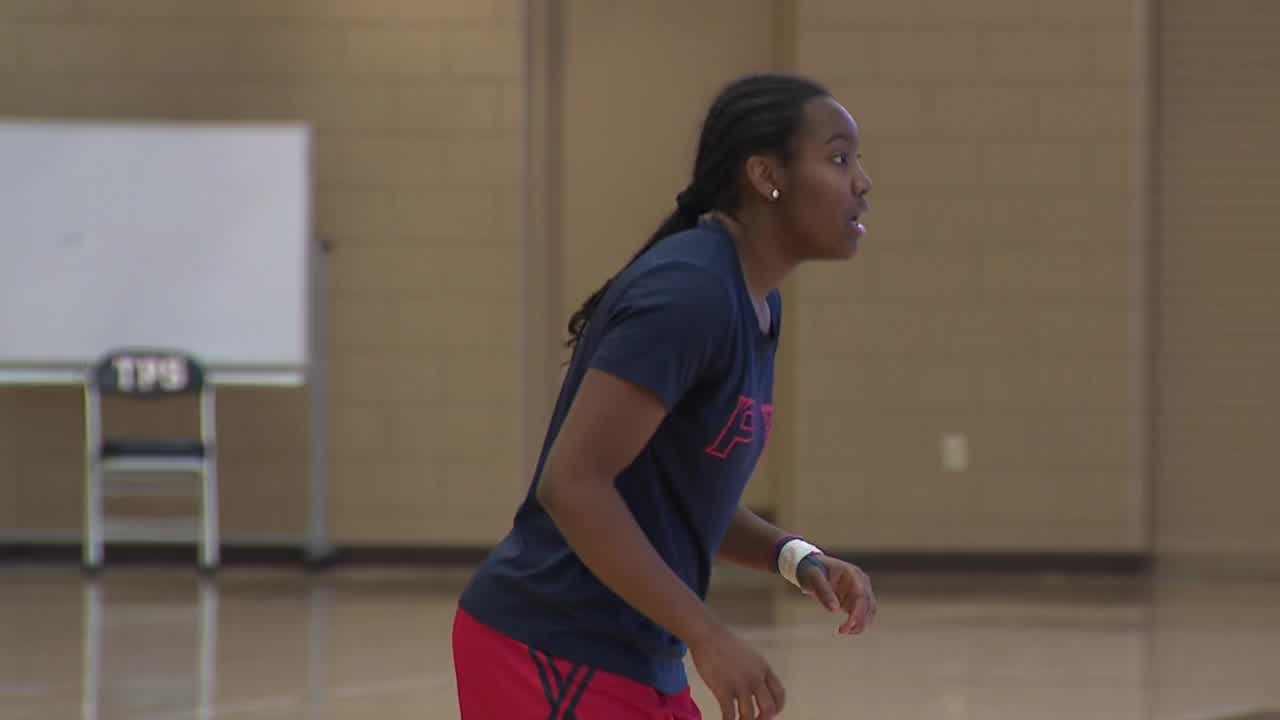 High School Hot Shot - J.J. Barnes