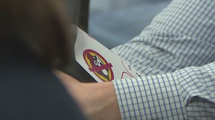 Leaders discuss Oak Creek rezoning for Buc-ee's location