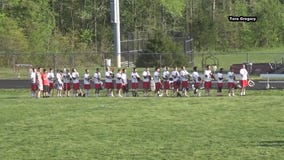 Lacrosse team in St. Mary?s County sings national anthem after speakers fail