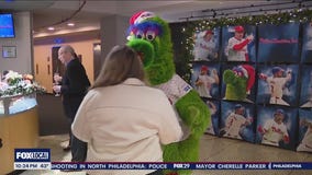 Phillies Charities holiday party honors community groups with grant money