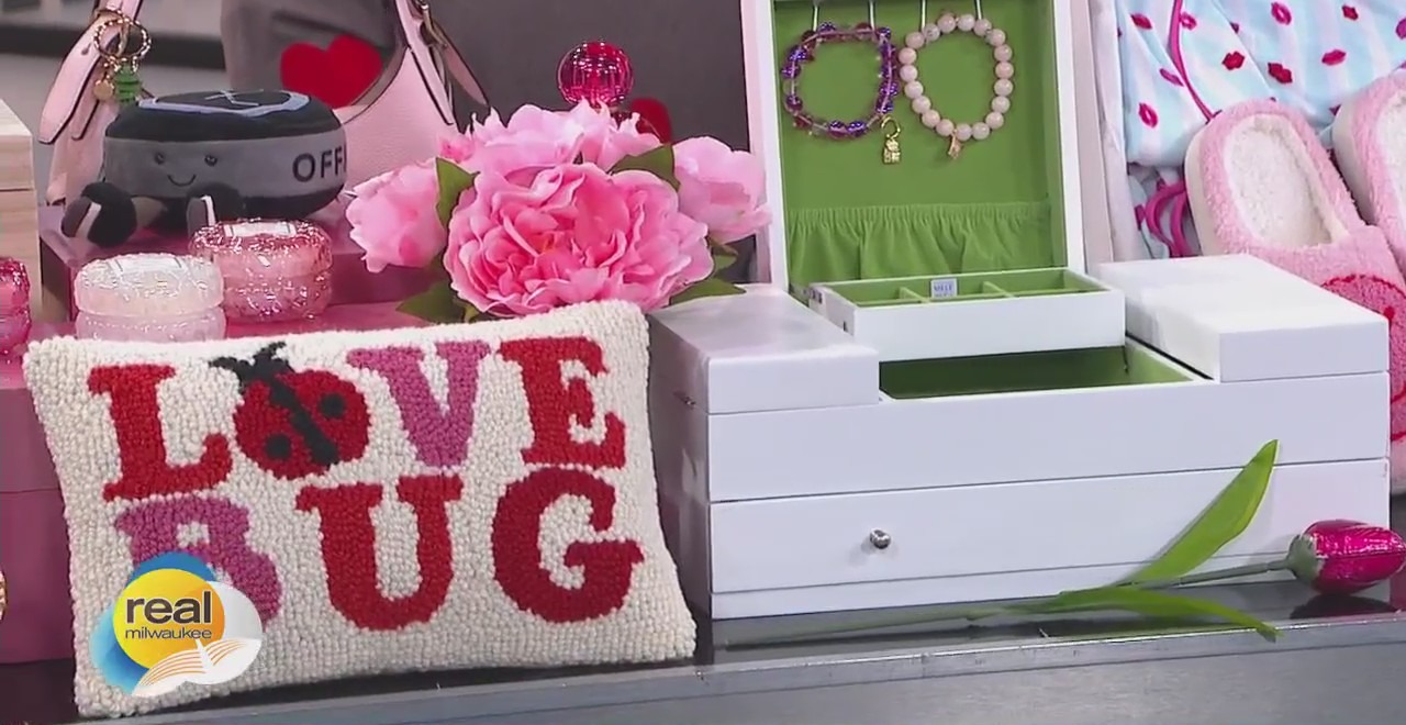 Valentine's Day gift ideas from Von Maur