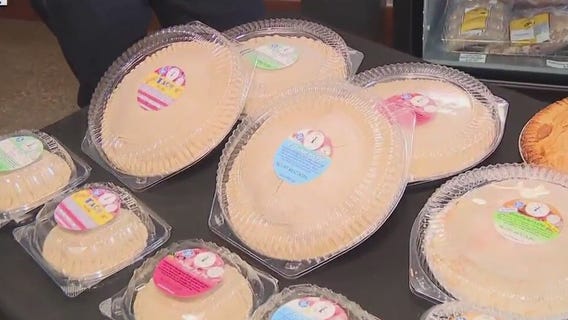 Kelly?s Pot Pies at Farmer's Market TO GO