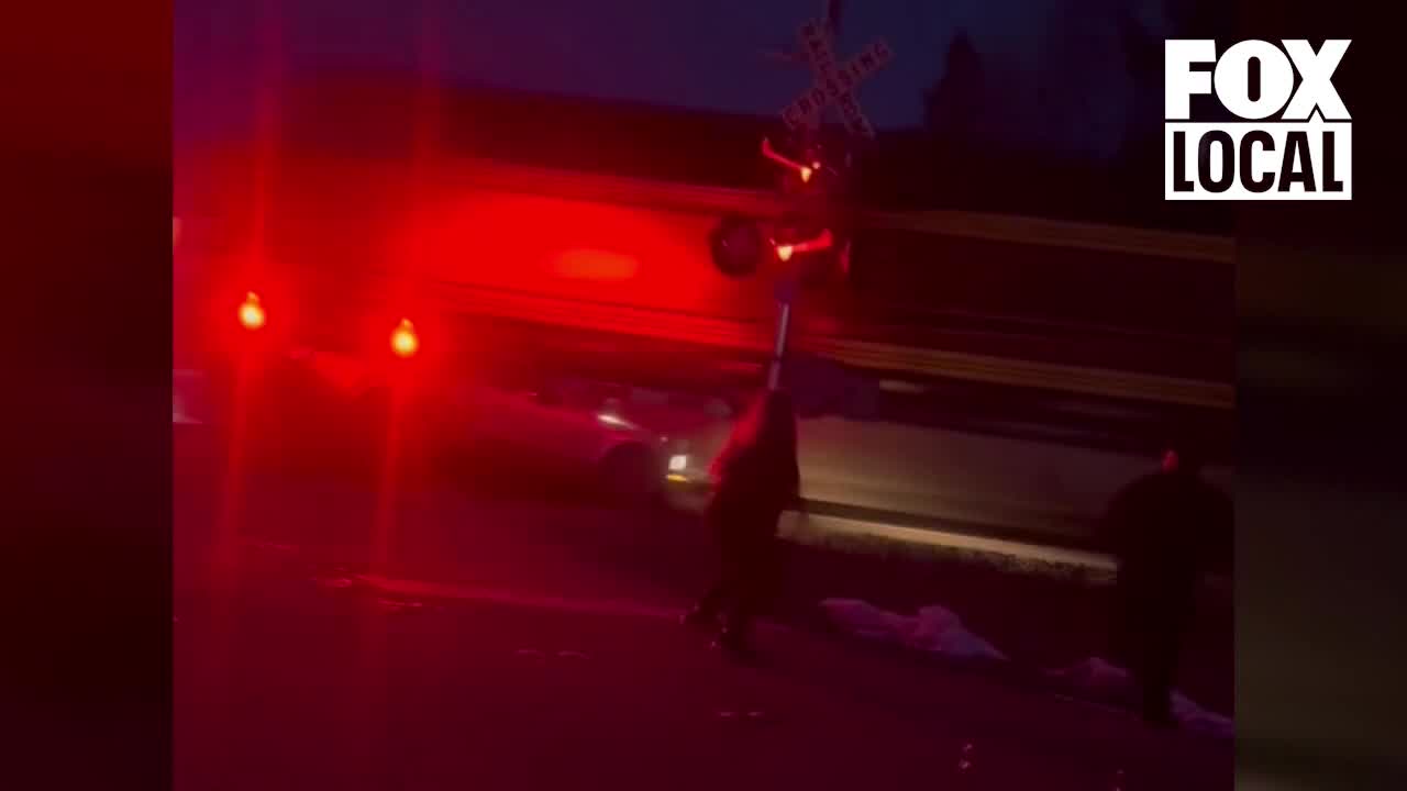 FOX6 Noticias: Actualizaci?n Diaria (Feb. 18)