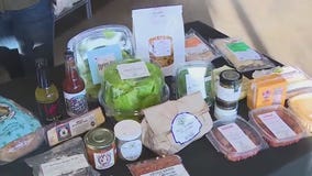 Crafted, local food at Farmer?s Market TO GO