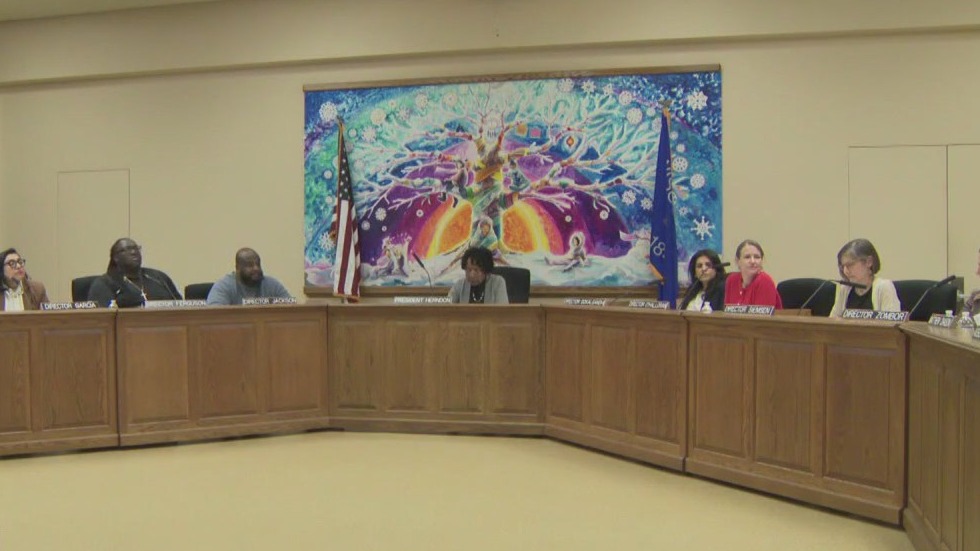 MPS board approves SRO funding motion