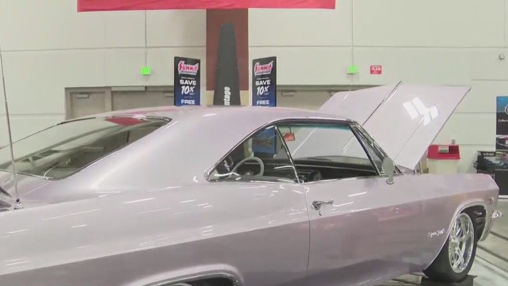 Checking out a 1965 Chevrolet Impala SS