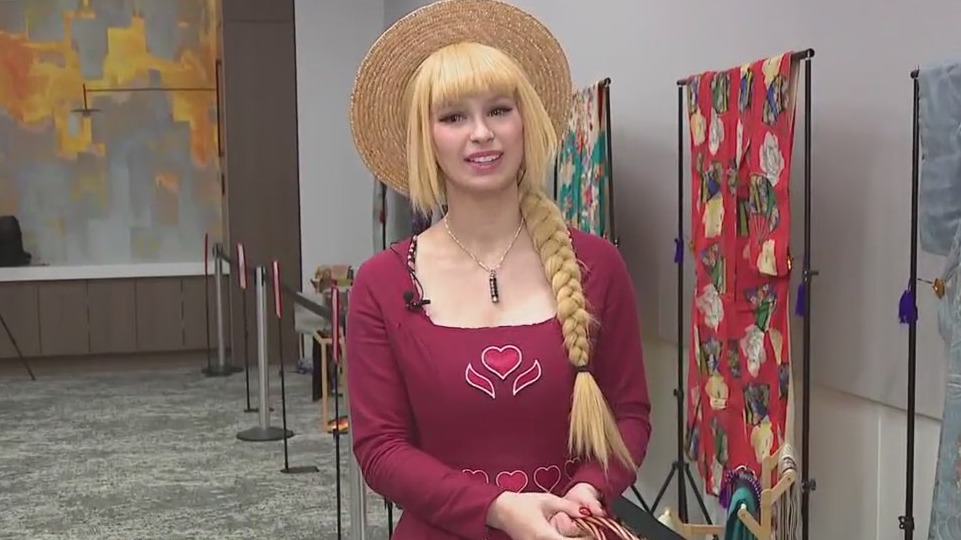 Cosplaying at Anime Milwaukee