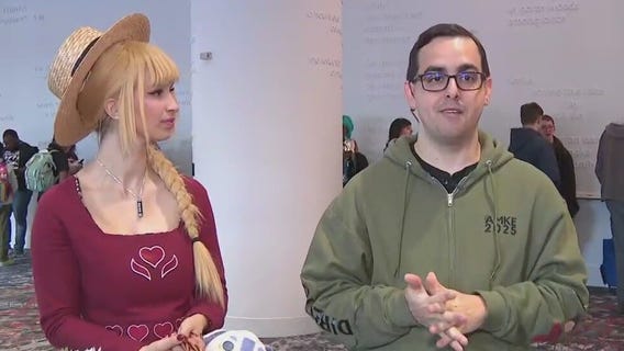 Lining up for Anime Milwaukee