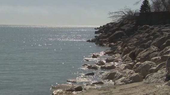 Body found in Lake Michigan at Kenosha beach