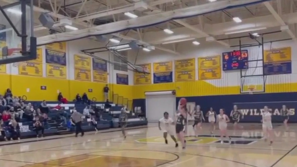 Living Word Lutheran juniors make history