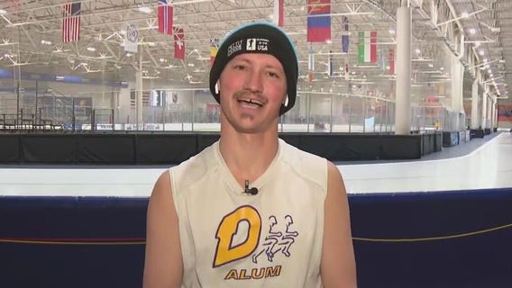 Race participant talks with WakeUp