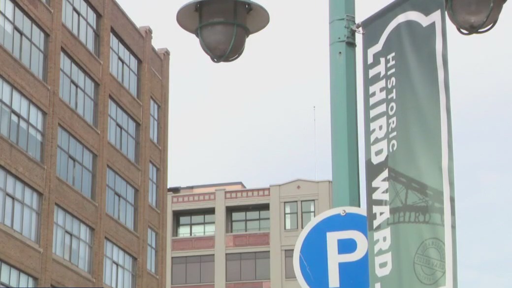 Milwaukee wedding, event venue shut down