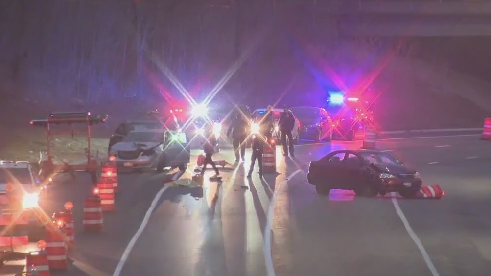 I-43 crash in Milwaukee; woman hit and killed