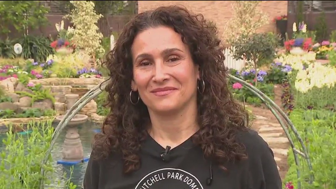 Tea and Tulips at the Mitchell Park Domes