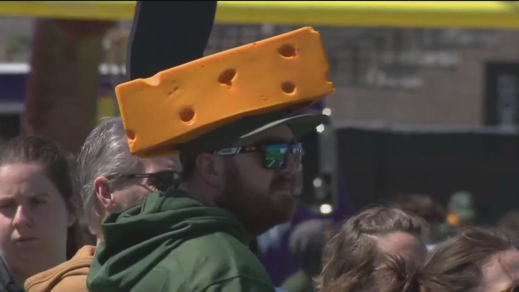 NFL Draft Day 3 brings in largest crowd