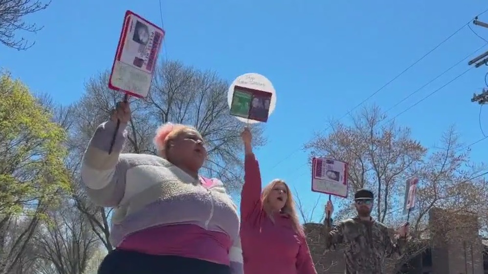 Family says girl trafficked in Milwaukee